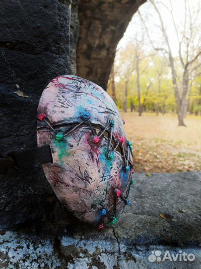 Маска Сьюзи Легиона DBD