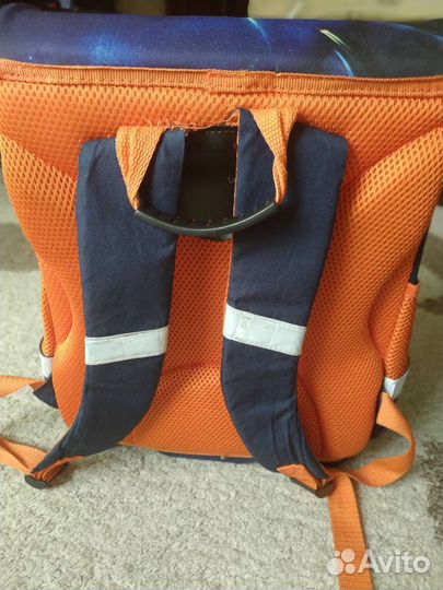 Школьный рюкзак