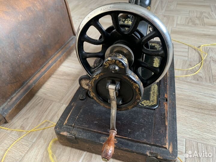 Швейная машинка Singer Manufacturing