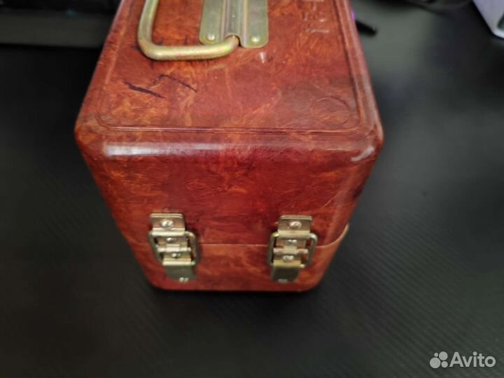 Бакелитовый ящик времён СССР