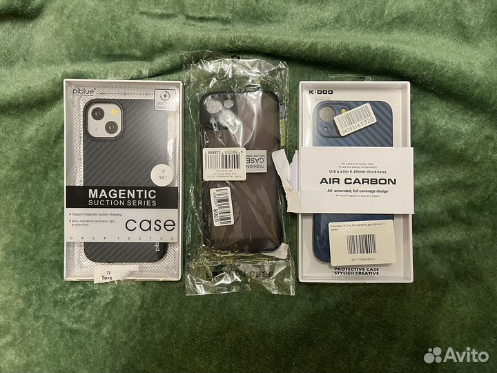 Чехлы на iPhone 13 (3 штуки)