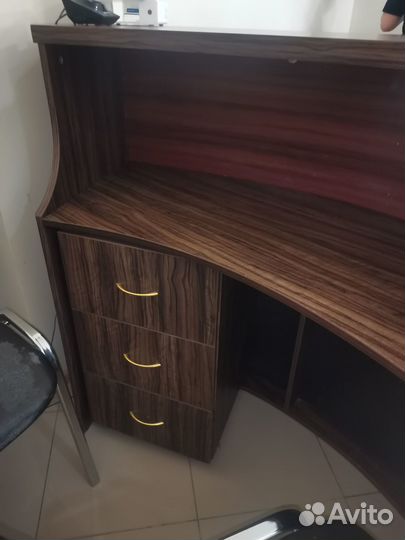 Стойка ресепшн бу