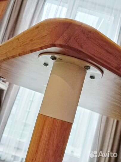 Бамбуковый стол IKEA hilver