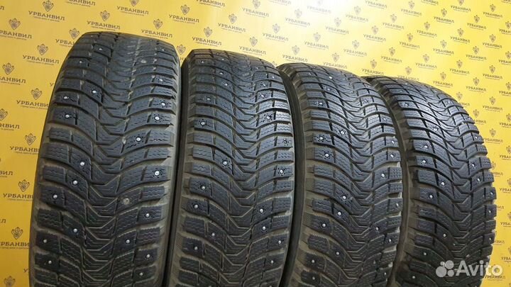 Michelin X-Ice North XIN3 215/60 R16 99T