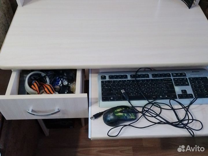 Компьютерный стол бу