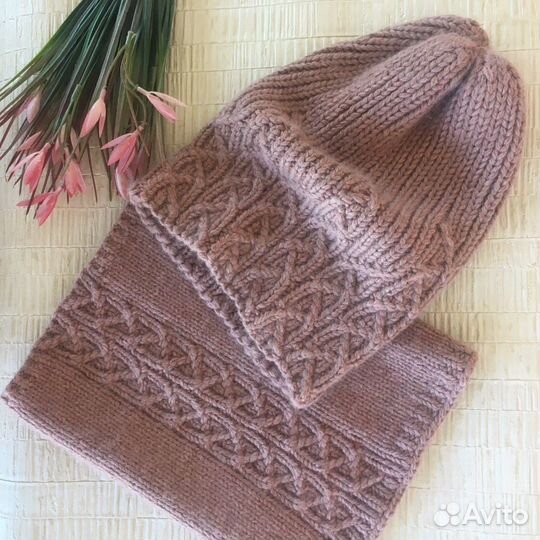 Новые вязаные шапки из кашемира на осень