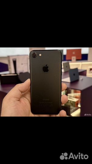 iPhone 7, 32 ГБ