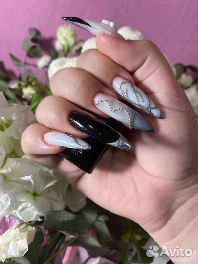 Мастер маникюра, покрытие, наращивание ногтей