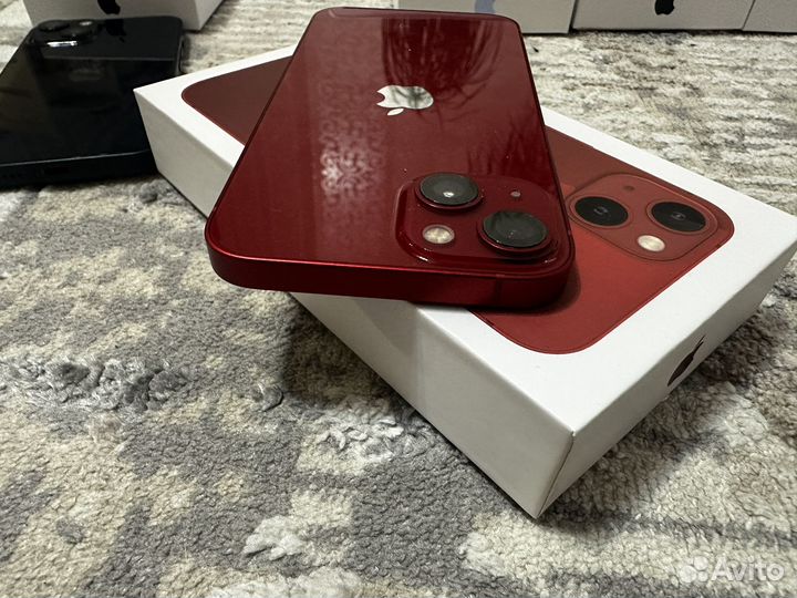 iPhone 13, 256 ГБ