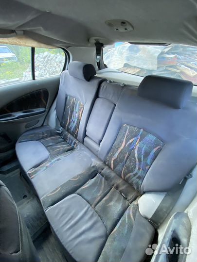 Nissan almera n16 разбор