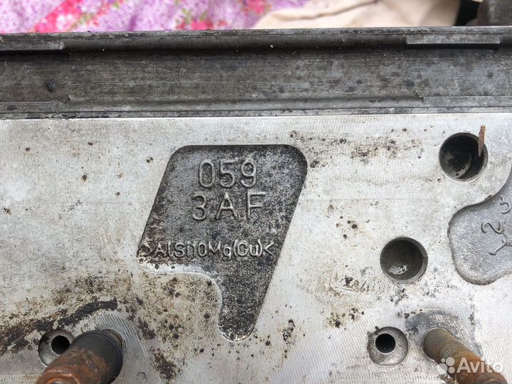 Ауди А6 голова верхняя левая