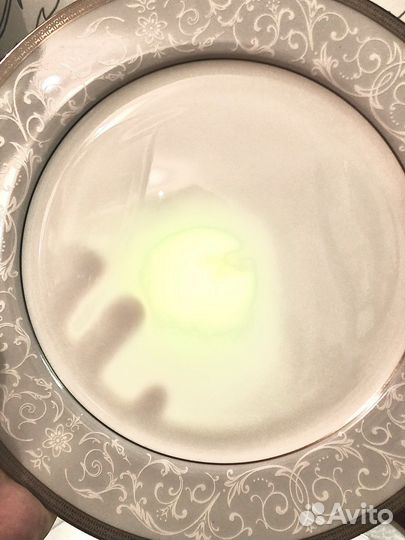 Костяной фарфор, столовый сервиз. Япония