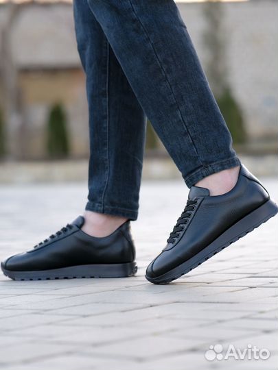 Кроссовки мужские