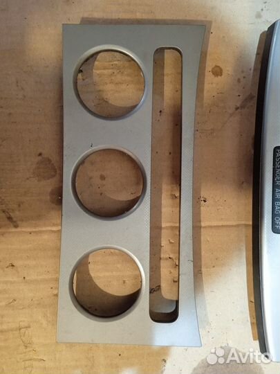 Рамка центральная в торпедо Volkswagen Passat B6