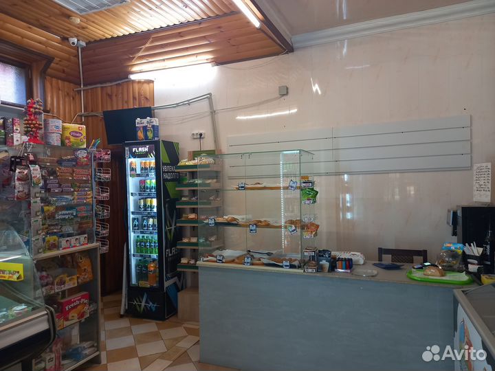 Продуктовый магазин с кухней