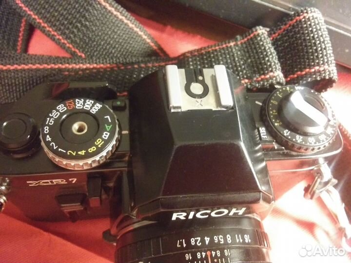 Ricoh XR7 + объектив Rikenon 50mm 1.7 из коллекции