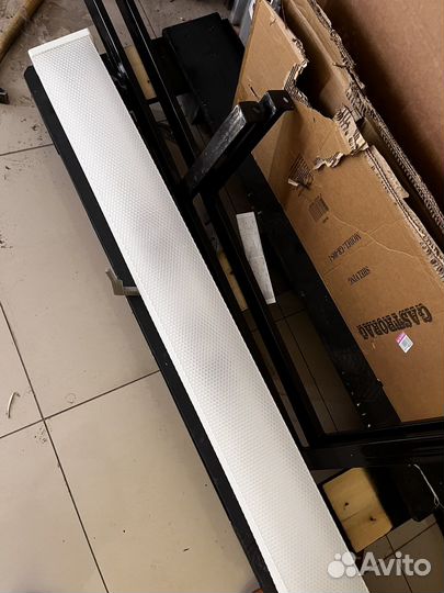 Лампа на потолок