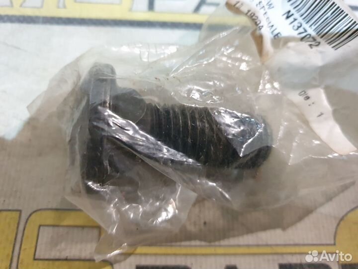 Шпилька 137072