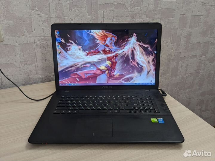 Игровой ноутбук Asus 17.3 i7-5500/8gb/ssd+hhd/940m