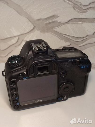 Canon eos 5D mark ii (пробег 100тыс)