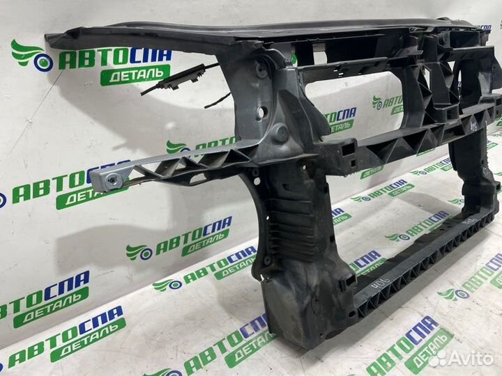 Телевизор панель радиаторов передний Volkswagen