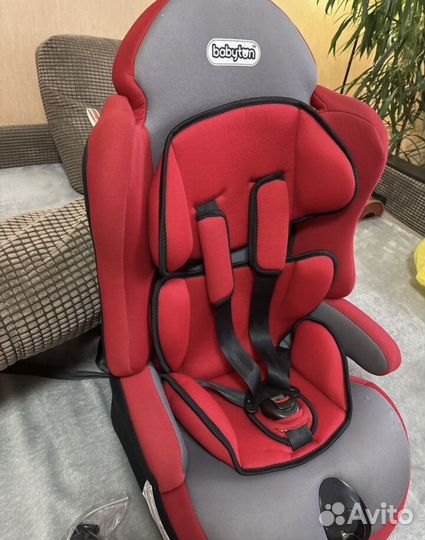 Автомобильное кресло