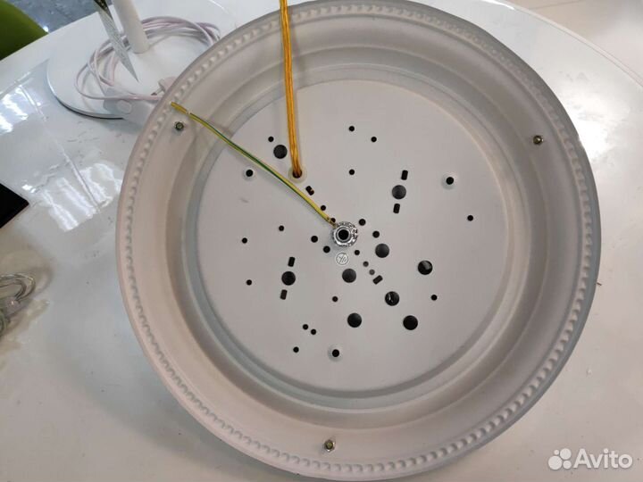 Светильник потолочный классика новый