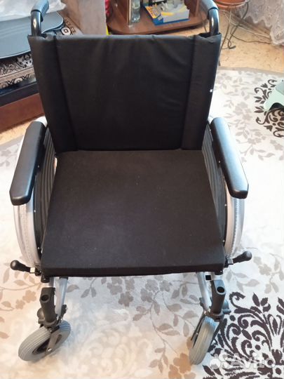 Коляска инвалидная