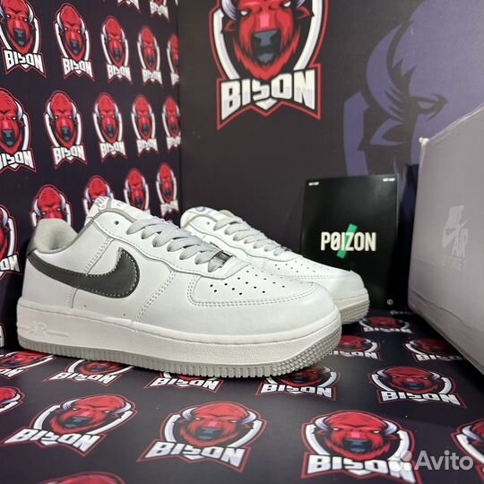 Кроссовки Nike air force 1