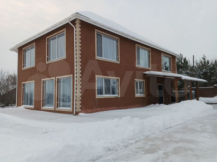 Дом 290 м² на участке 6 сот.