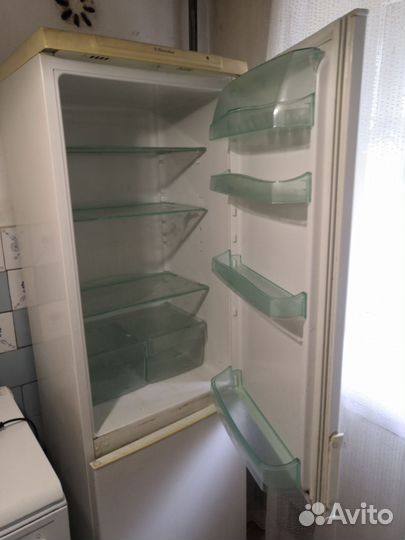 Холодильник