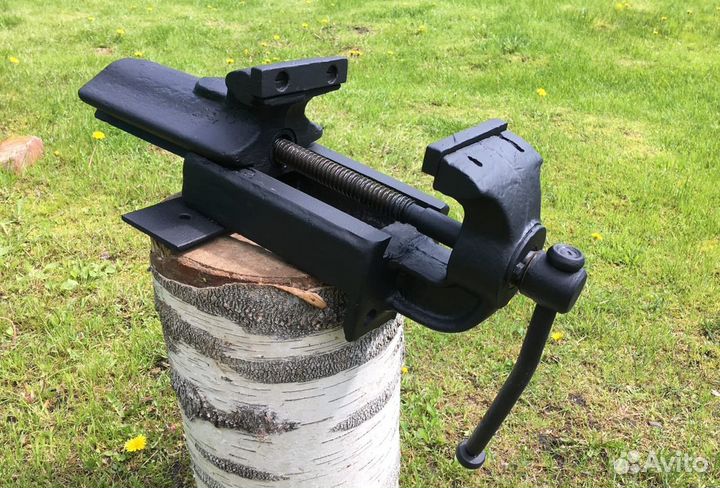 Тиски слесарные СССР