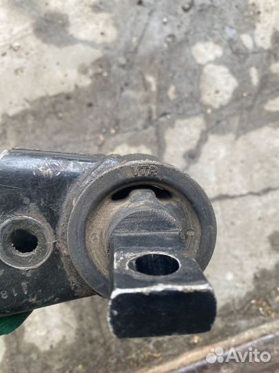 Сайлентблок переднего редуктора WK Jeep