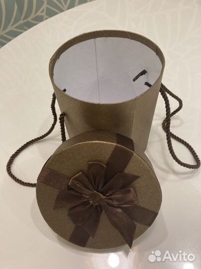 Коробка для цветов