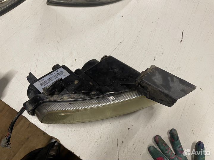 Фара противотуманная правая Geely Emgrand EC7