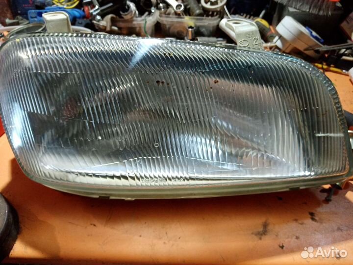 Фары на toyota rav 4