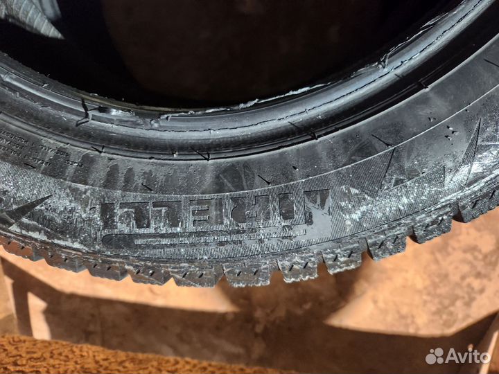 Pirelli Ice Zero 205/55 R16 94T