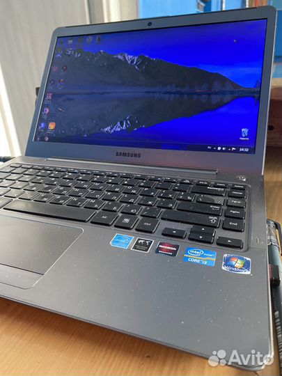Ультрабук Samsung