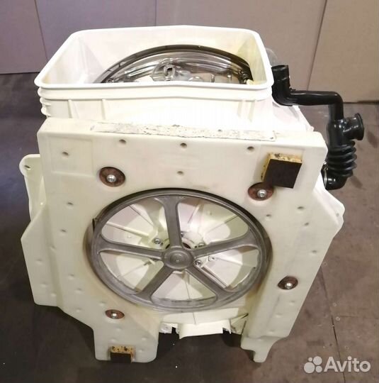 Бак стиральной машины Indesit Ariston