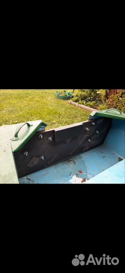 Продам лодку с мотором