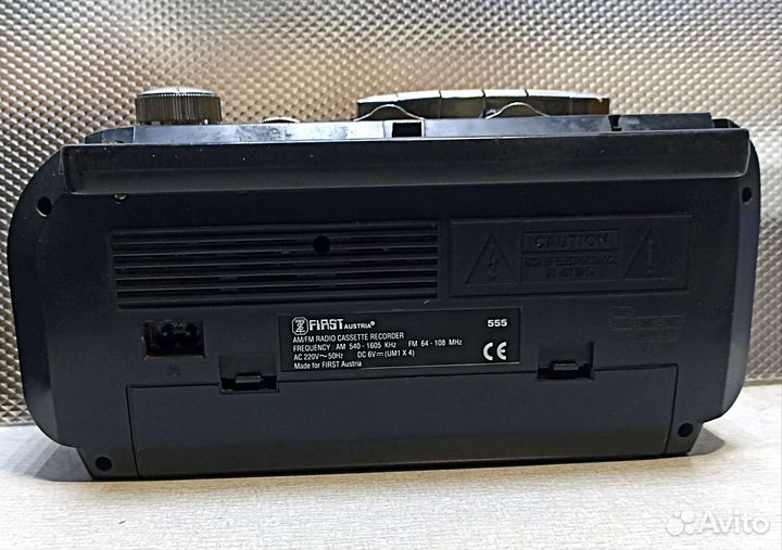 Магнитола first avstria