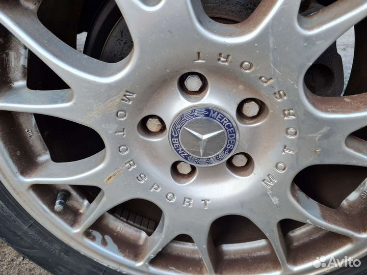 R18 Bridgestone Regno GRVII 235/50, PCD 5x112 DIA 66.6