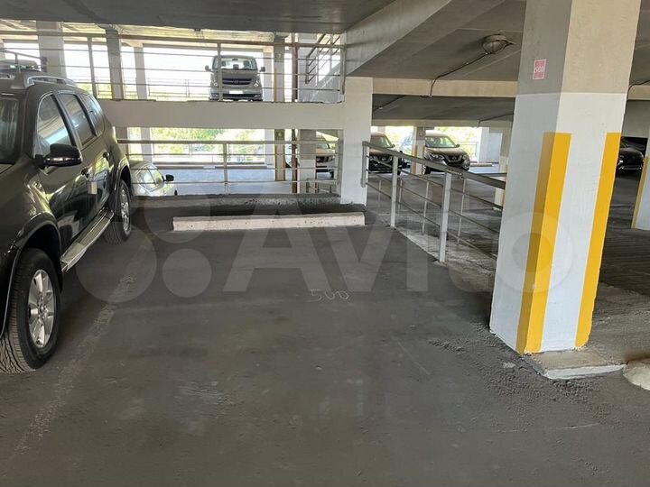 Машиноместо, 15 м²