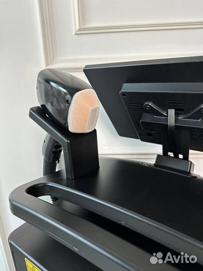 Soprano Titanium 1200w black с 1 манипулой с обучением