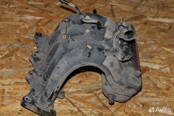 Hyundai Elantra 1.6 впускной коллектор