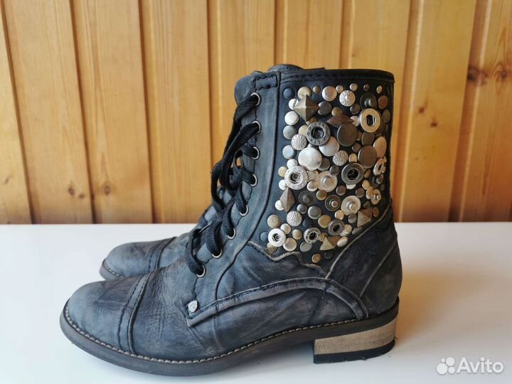 Ботинки женские 37 размер Feud