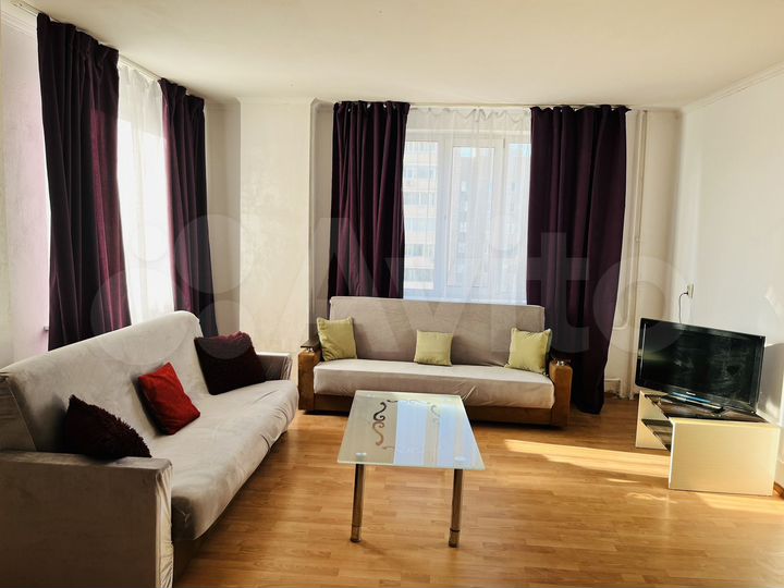 2-к. квартира, 85 м², 6/17 эт.