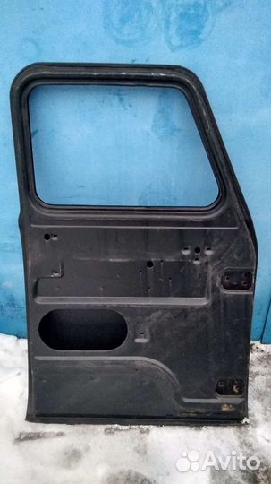 Дверь левая передняя газ-53