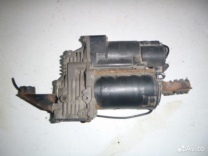Компрессор регулировки подвески BMW E60/E61 2003