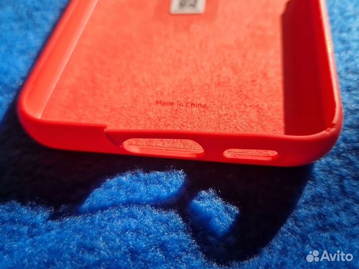 Адаптер Apple, новые амбушюры, чехлы для телефона